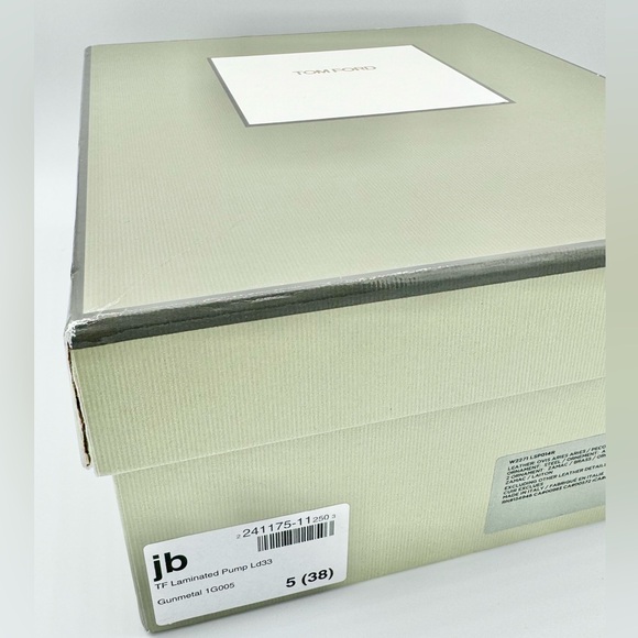 NWT Tom Ford Padlock Laminated Pump Heels “Gunmetal” sz 38 / UK 5 Sold Out - Picture 8 of 17